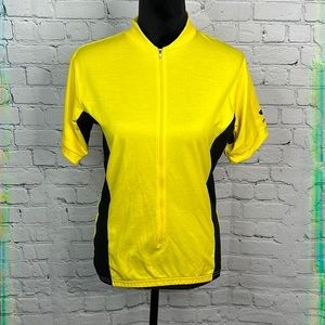Bellwether 3/4 zip Coolmax Cycling Jersey. Size medium.  Not labeled men/women